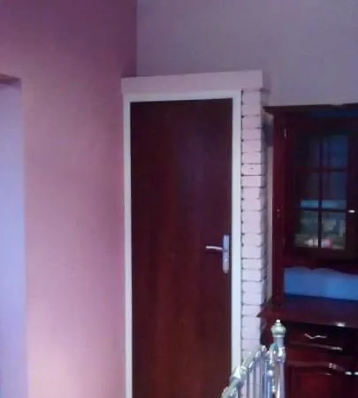 Pink Flowers Apartment